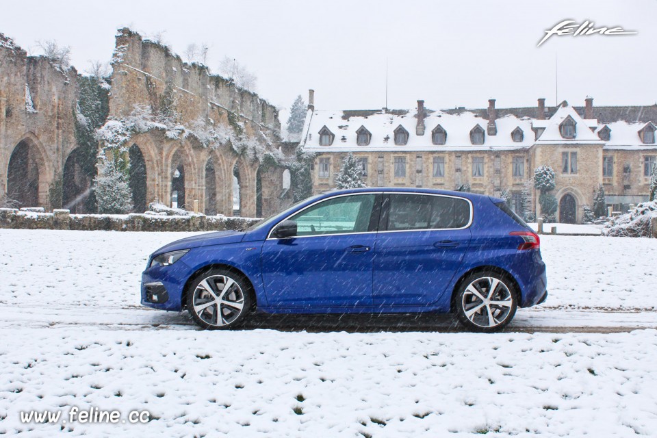 Photo statique Peugeot 308 GT PureTech 225 EAT8 - Essais 2018