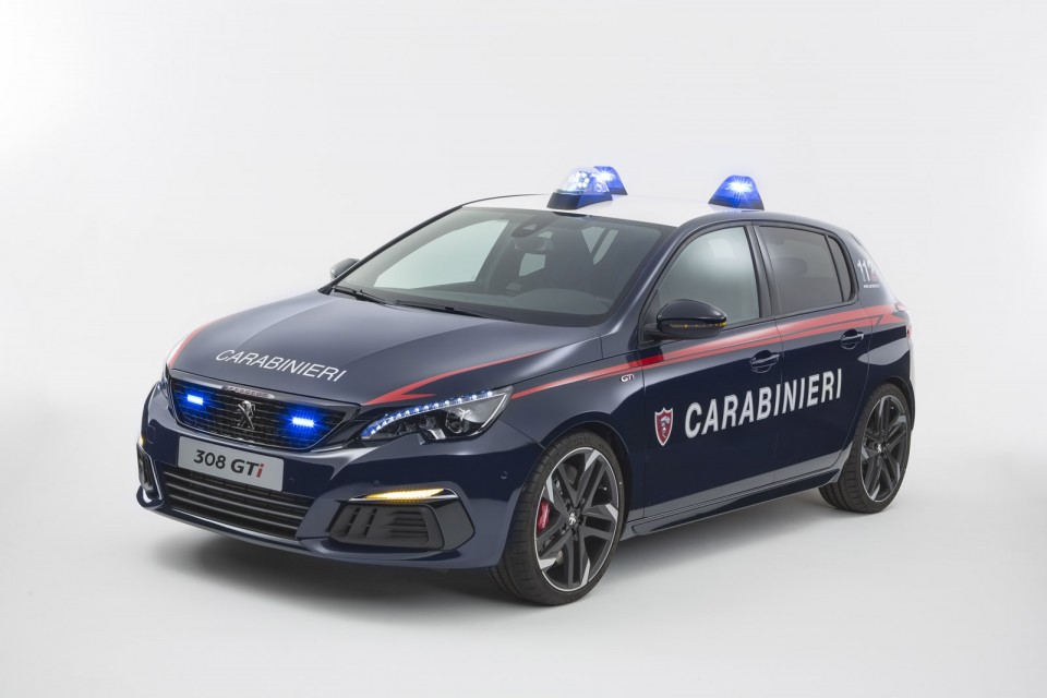 Photo officielle Peugeot 308 GTi Carabinieri Italie (2017)