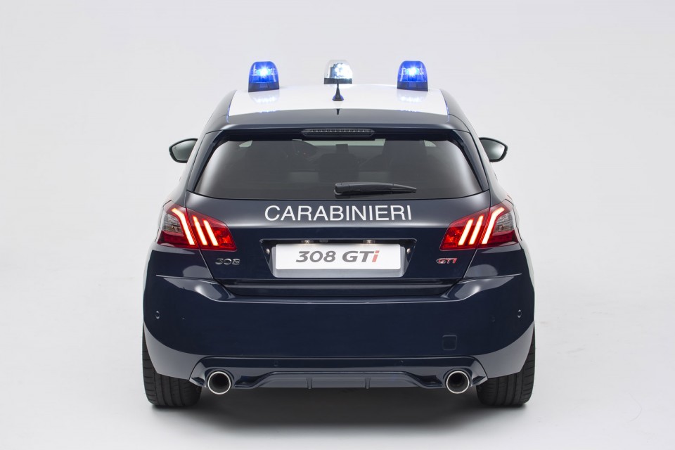 Photo face arrière Peugeot 308 GTi Carabinieri Italie (2017)