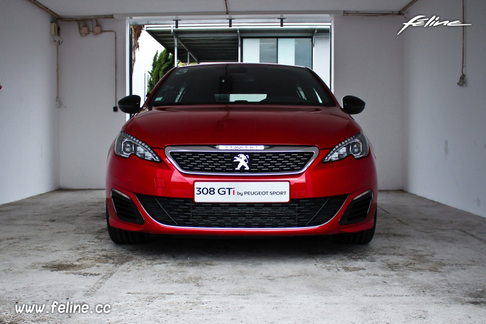 Photo Peugeot 308 GTi by Peugeot Sport Rouge Ultimate (2015)