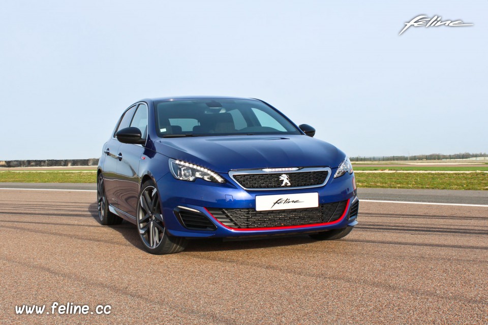 Photo essai circuit Peugeot 308 GTi by Peugeot Sport (2015)