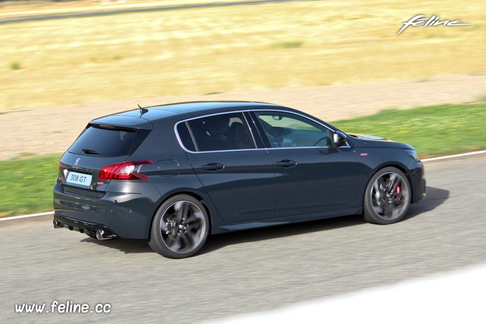 Photo essai Peugeot 308 GTi restylée Gris Hurricane (2017)