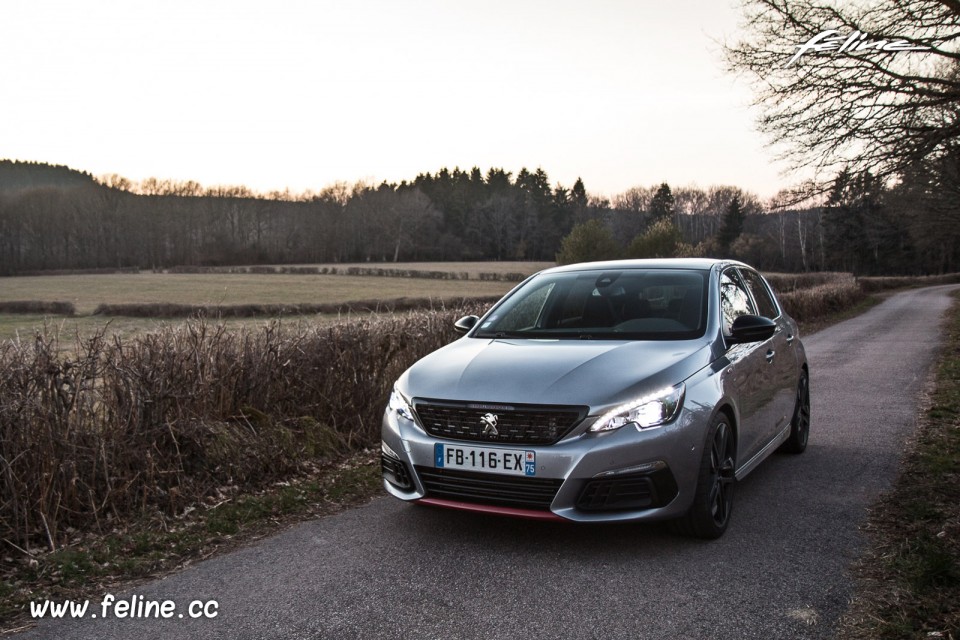 Photo essai Peugeot 308 GTi II PureTech 263 BVM6 (2019)