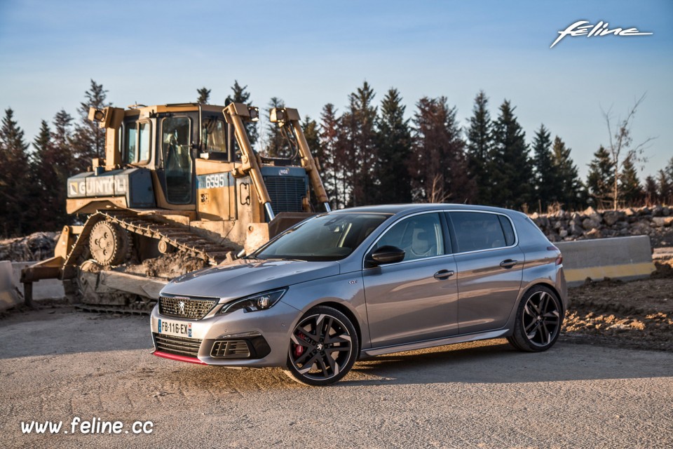 Photo essai Peugeot 308 GTi II PureTech 263 BVM6 (2019)