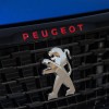 Photo badge Lion Peugeot 308 GTi restylée Coupe Franche Bleue -