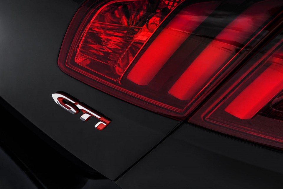Photo badge GTi Peugeot 308 GTi by Peugeot Sport (2015)