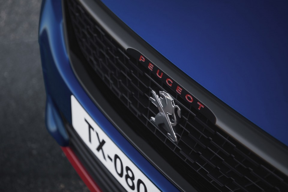 Photo calandre avant Peugeot 308 GTi by Peugeot Sport restylée