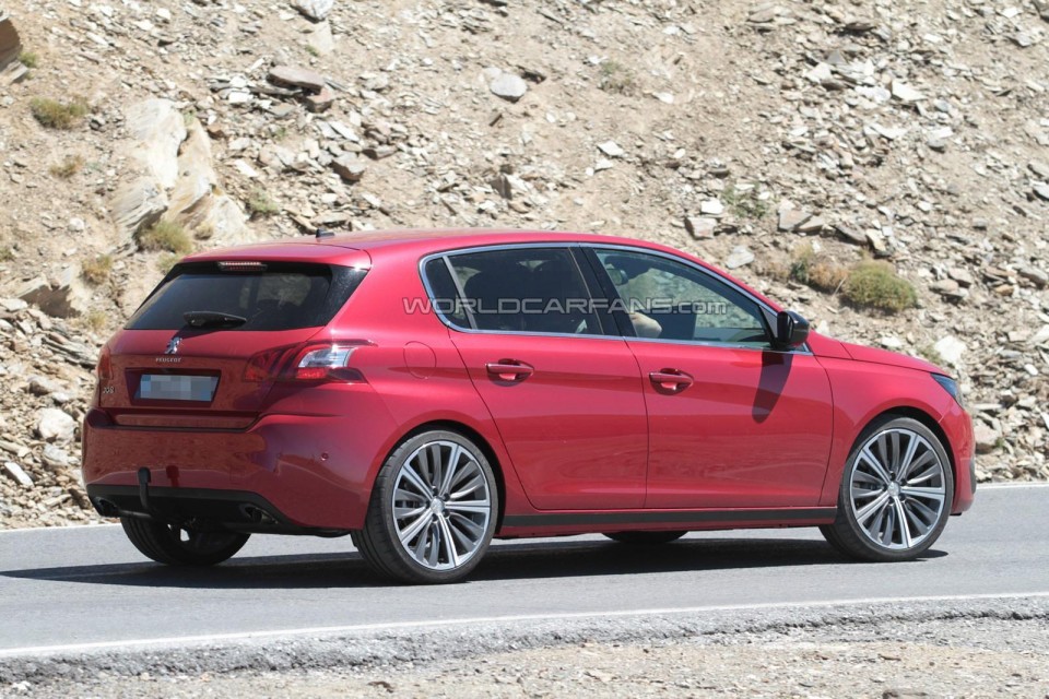 Photo espion (spyshot) Peugeot 308 R (ou 308 GTi)