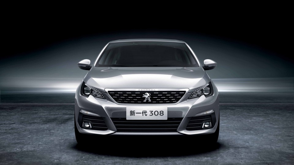 Photo officielle Peugeot 308 Sedan II Chine (2016)