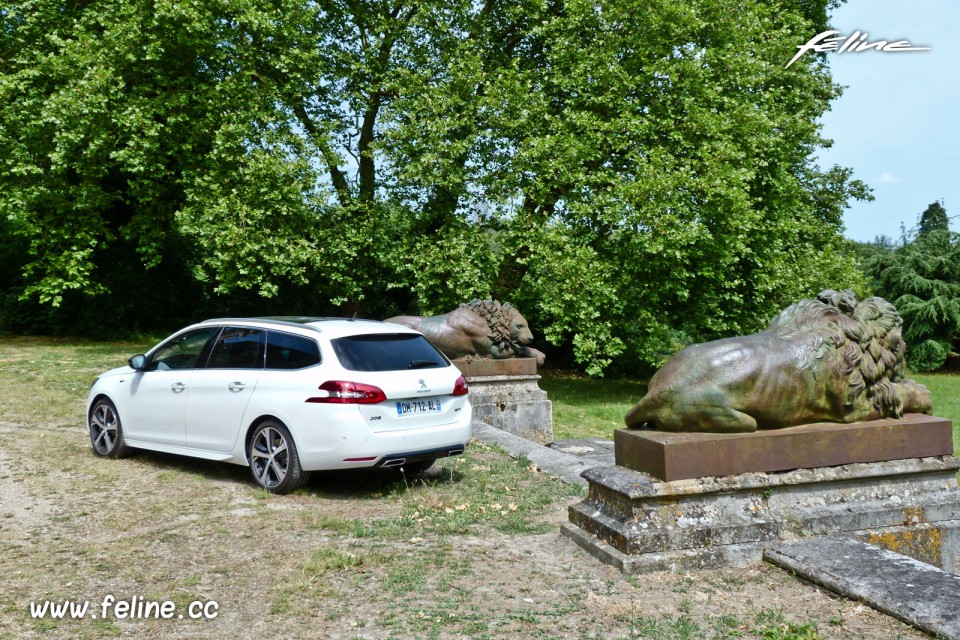 Photo essai Peugeot 308 SW GT Blanc Nacré - 1.6 THP 205