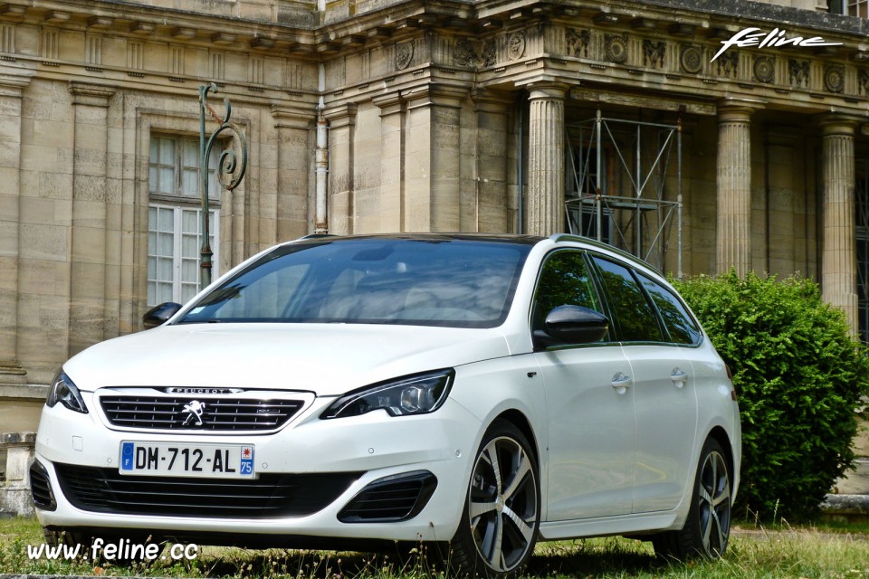 Photo essai Peugeot 308 SW GT Blanc Nacré - 1.6 THP 205