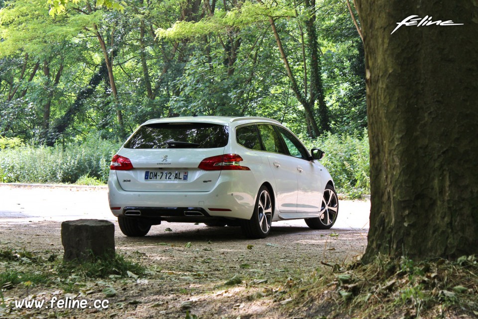 Photo essai Peugeot 308 SW GT Blanc Nacré - 1.6 THP 205