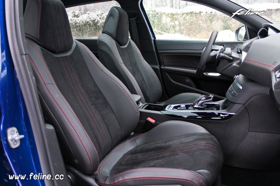 Photo sièges avant TEP Alcantara Peugeot 308 SW GT restylée -