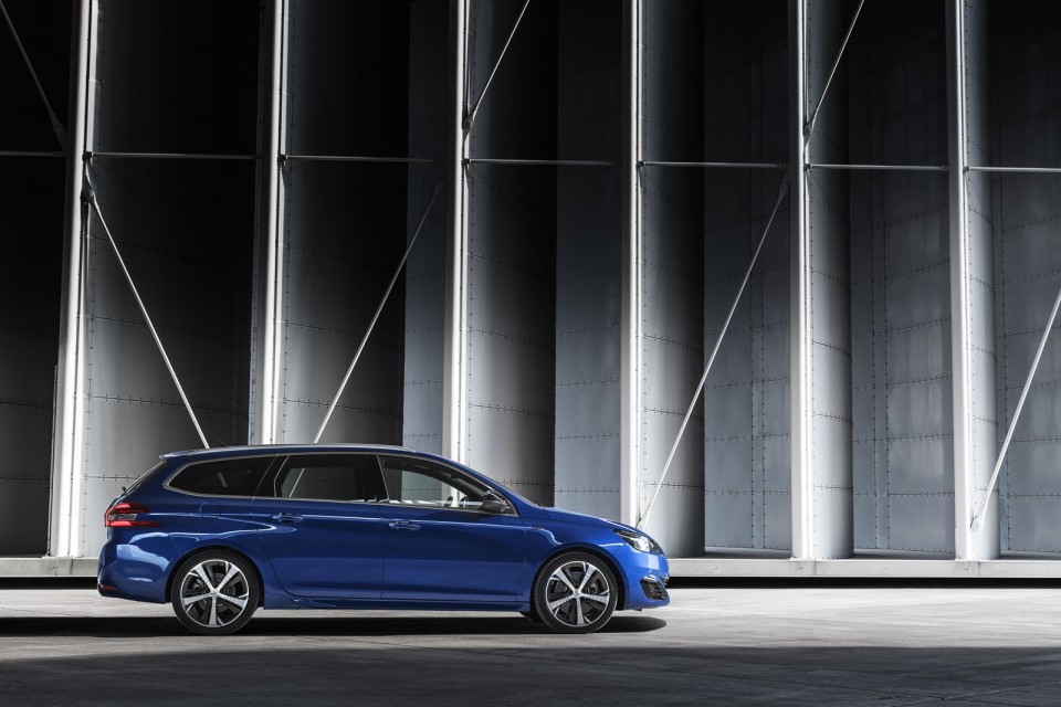 Photo profil Peugeot 308 SW GT Bleu Magnetic