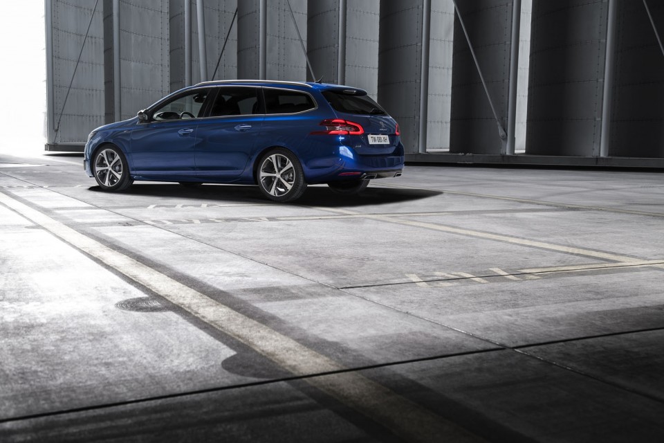 Photo Peugeot 308 SW GT Bleu Magnetic