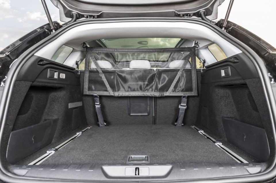 Photo coffre Peugeot 308 SW II Féline (Espagne)