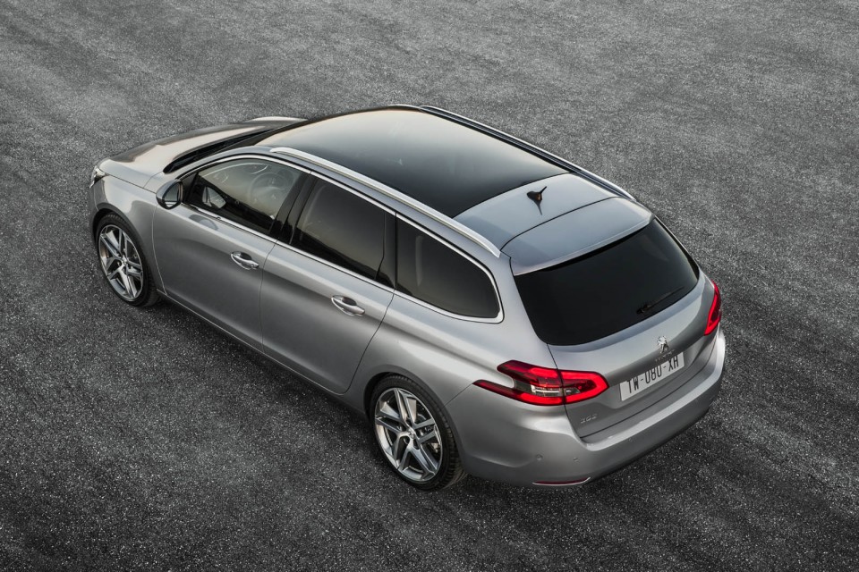 Photo Peugeot 308 SW II Féline Gris Artense