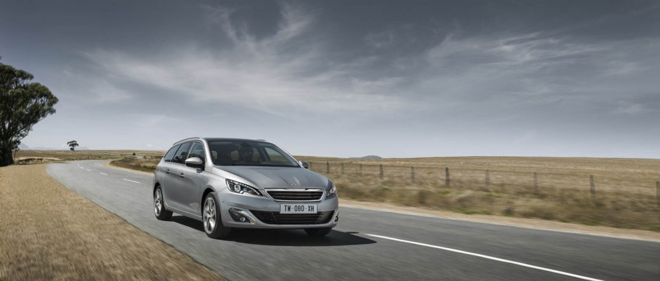 Photo Peugeot 308 SW II Féline Gris Artense