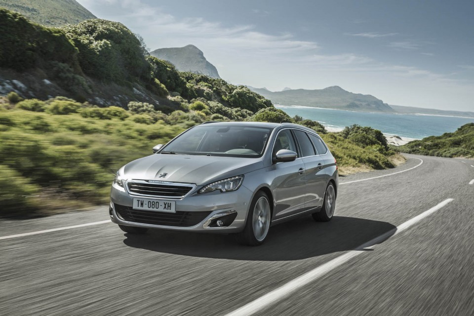 Photo Peugeot 308 SW II Féline Gris Artense