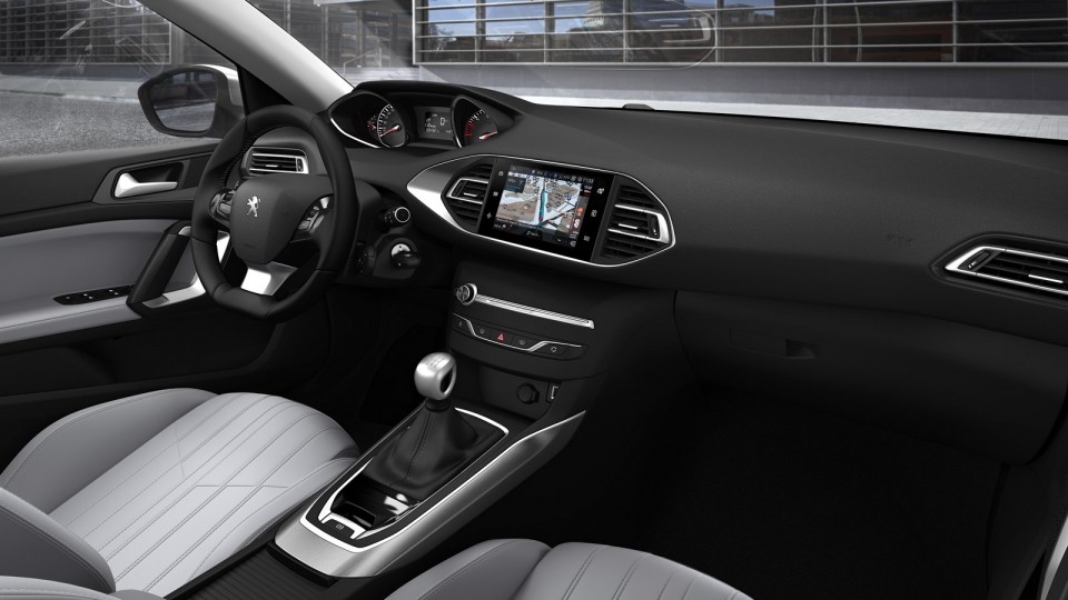 Photo intérieur Cuir Nappa Blanc Peugeot 308 SW restylée (2017