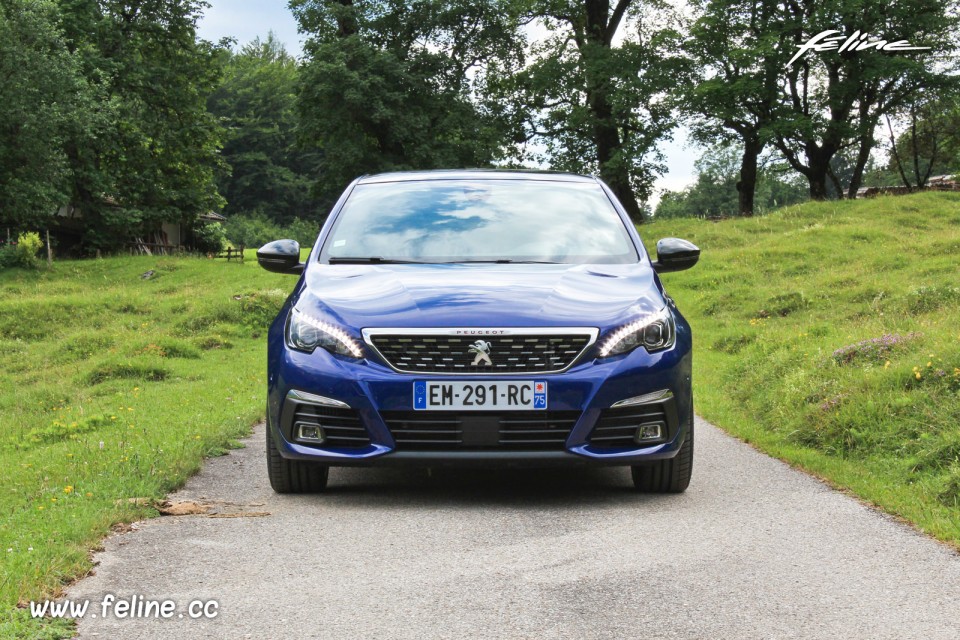 Photo face avant essai Peugeot 308 II GT restylée (2017)
