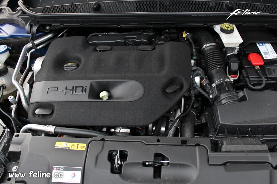 Photo moteur diesel 2.0 BlueHDi 180 essai Peugeot 308 II restyl
