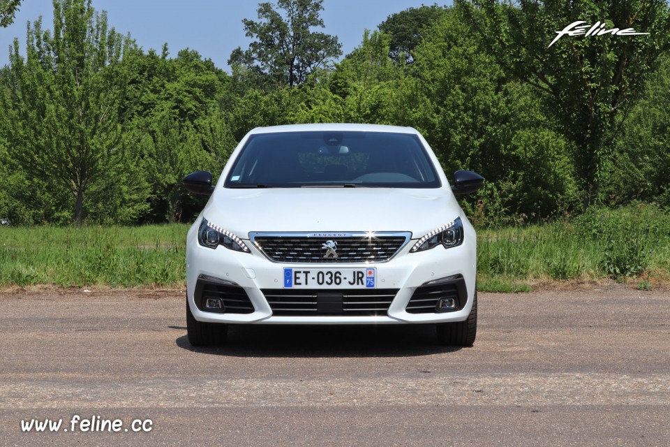 Photo face avant Peugeot 308 II GT Line restylée (2018)