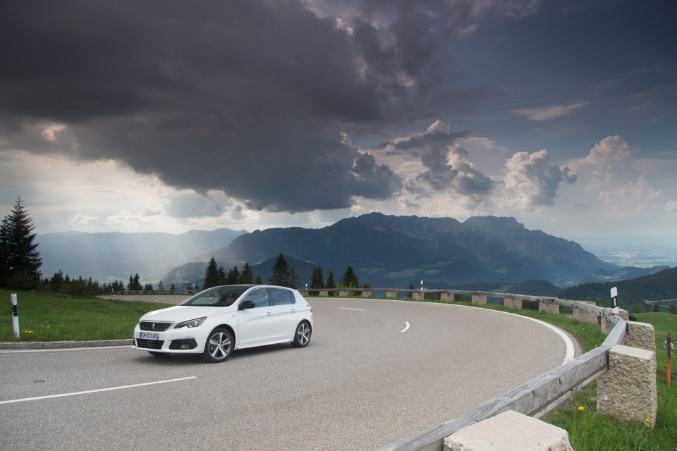 Photo officielle Peugeot 308 II GT Line restylée - Essais press