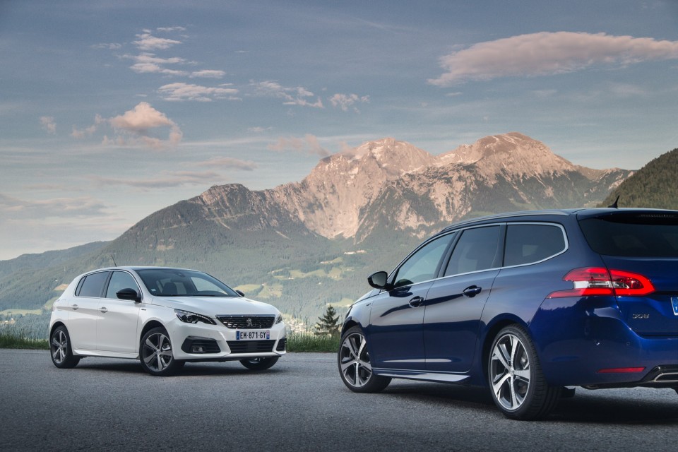 Photo officielle Peugeot 308 II GT Line et SW GT restylées - Es