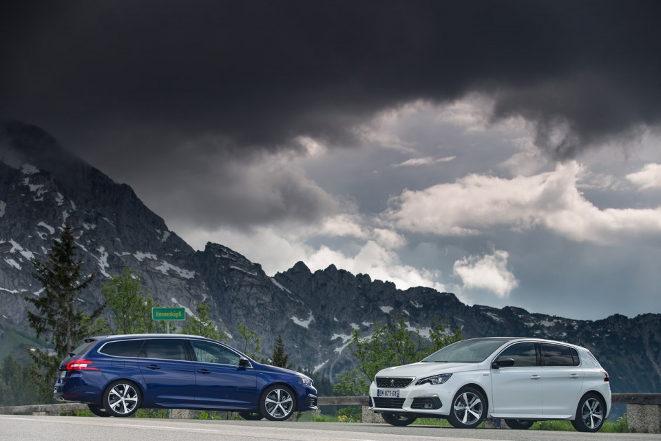 Photo officielle Peugeot 308 II GT Line et SW GT restylées - Es