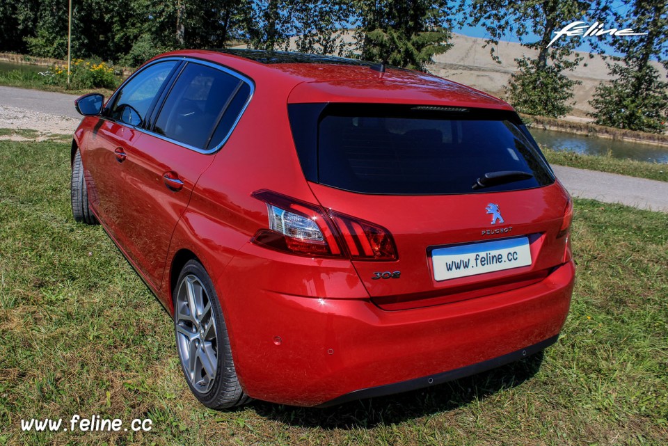 Photo essai Peugeot 308 II Féline Rouge Rubi 1.6 THP 155 -1-004