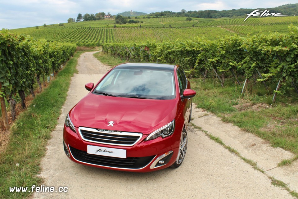 Photo essai Peugeot 308 II Féline Rouge Rubi 1.6 THP 155 -1-061