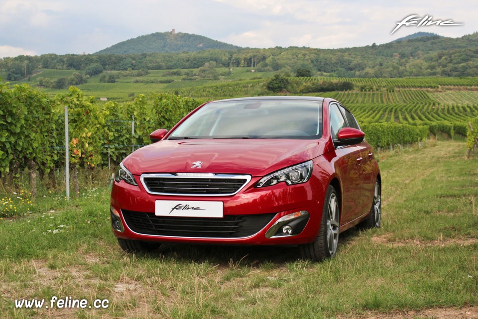 Photo essai Peugeot 308 II Féline Rouge Rubi 1.6 THP 155 -1-062