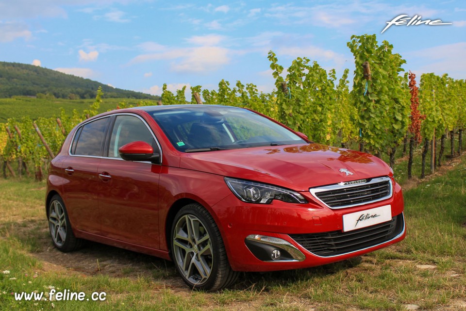 Photo essai Peugeot 308 II Féline Rouge Rubi 1.6 THP 155 -1-065