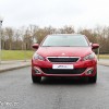 Photo face avant Peugeot 308 II Allure Rouge Rubi - 1.6 THP 125 ch BVM6 - 3-003