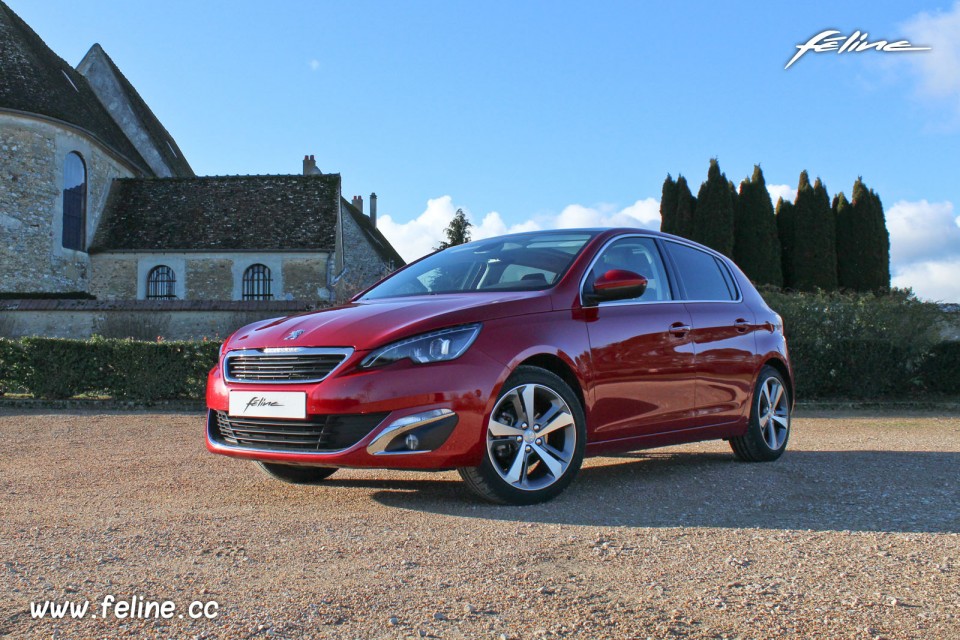 Photo Essai Peugeot 308 II Allure Rouge Rubi - 1.6 THP 125 ch BVM6 - 3-022