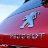 Photo emblème Peugeot coffre Peugeot 308 II Allure Rouge Rubi - 1.6 THP 125 ch BVM6 - 3-038