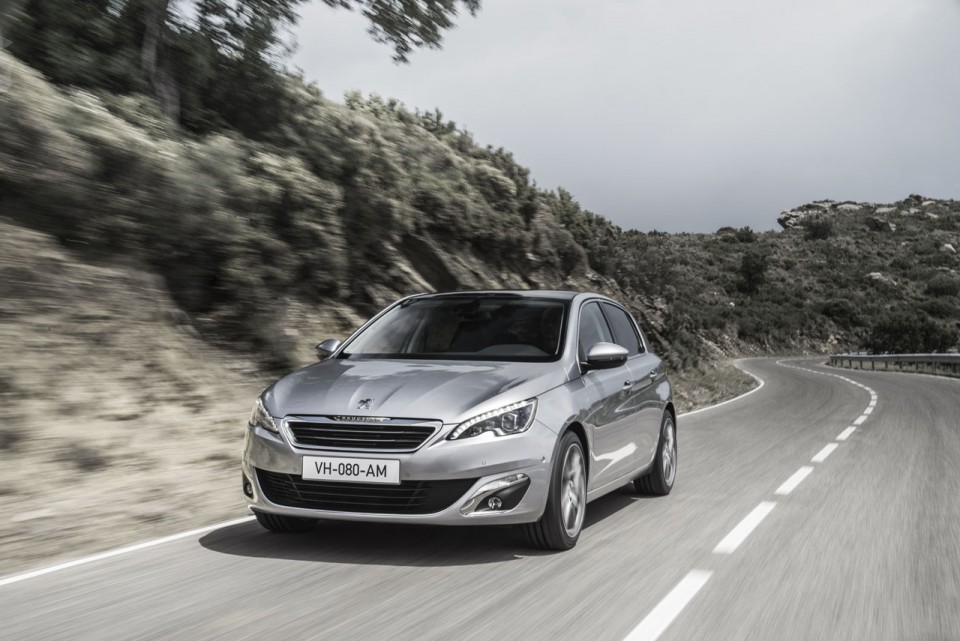 Photo officielle Peugeot 308 II - 2-071