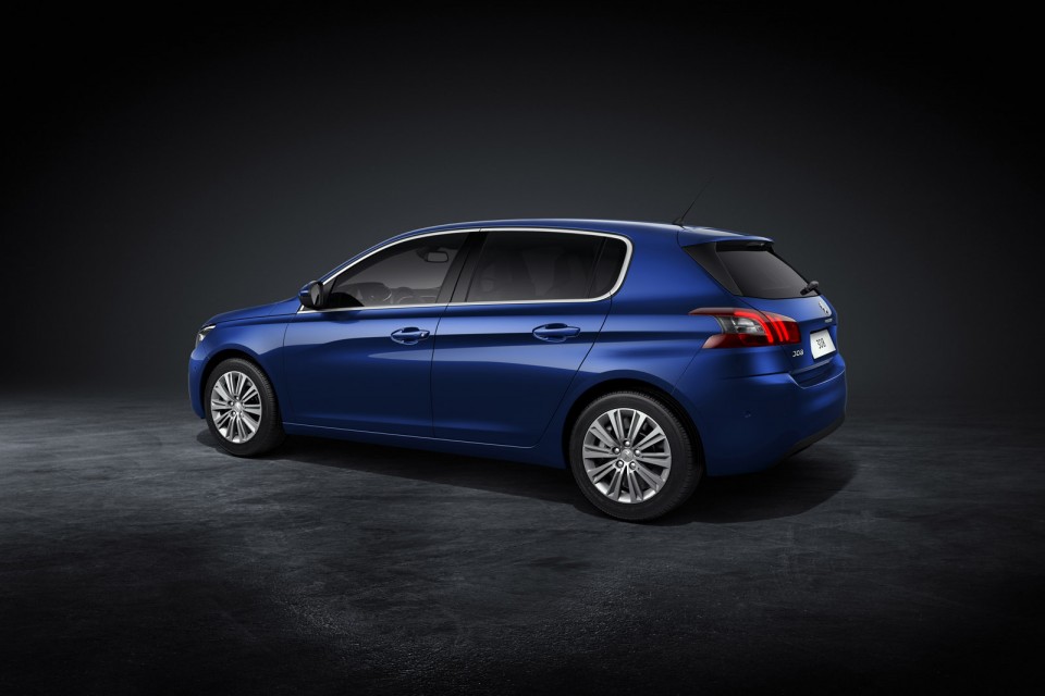 Photo officielle Peugeot 308 Allure restylée (2017)