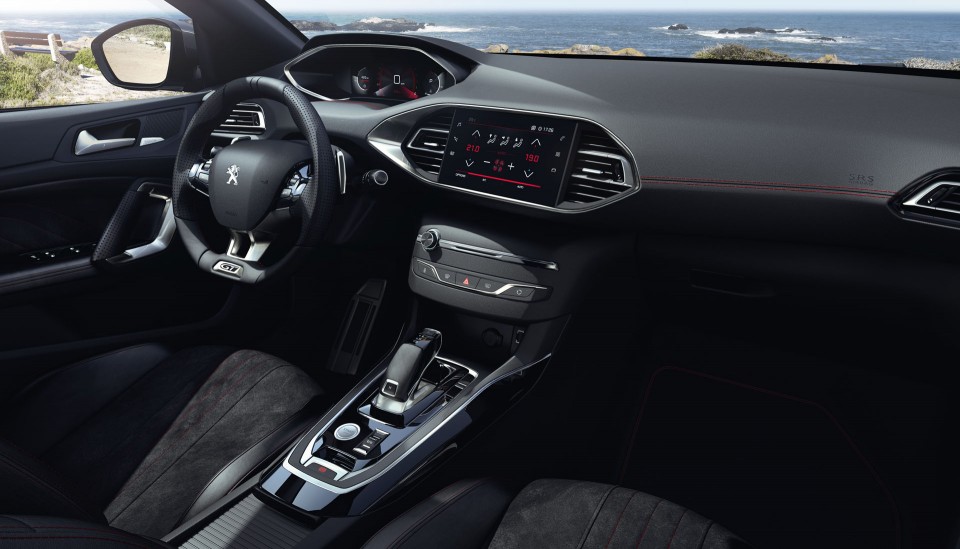 Photo intérieur i-Cockpit Peugeot 308 GT II restylée (2020)