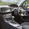 Photo officielle intérieur Peugeot 308 II Allure Gris Aluminium (UK) - 2-003