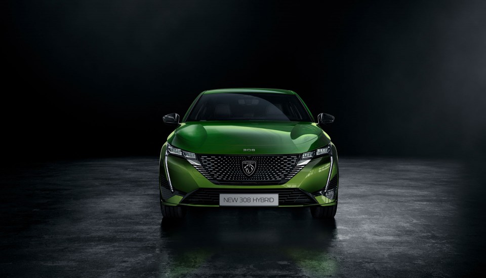 Photo officielle face avant Peugeot 308 III HYbrid Vert Olivine