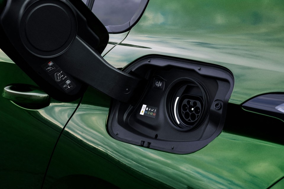 Photo trappe de recharge Peugeot 308 III HYbrid (2021)
