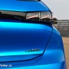 Photo sigle HYbrid coffre Peugeot 308 III GT HYbrid 225 Bleu Ver