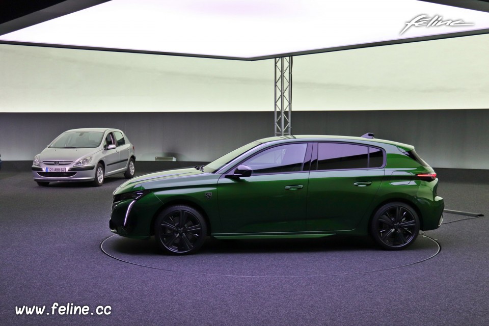 Photo Peugeot 307 et 308 III GT Vert Olivine HYbrid 225 (2021)