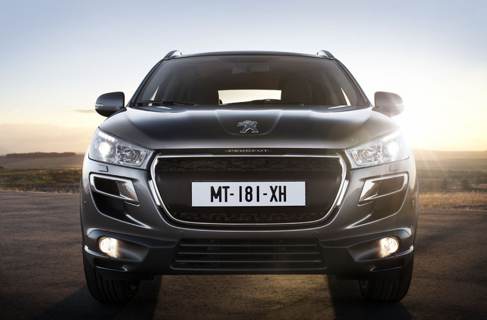 Photo face avant Peugeot 4008 I Gris Titanium - 2-003