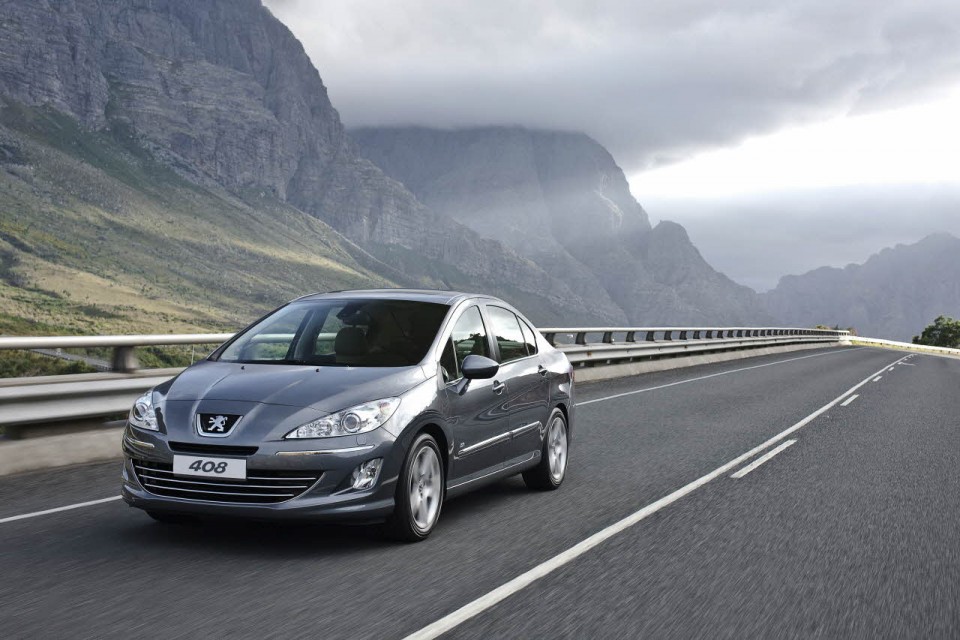 Photo Peugeot 408 I phase 1 (2010)