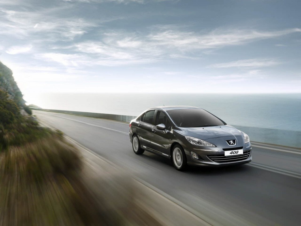 Photo Peugeot 408 I phase 1 (2010)