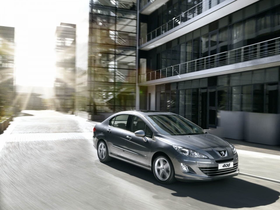 Photo Peugeot 408 I phase 1 (2010)