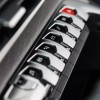 Photo touches piano boutons Peugeot 5008 II GT - Essais presse 2